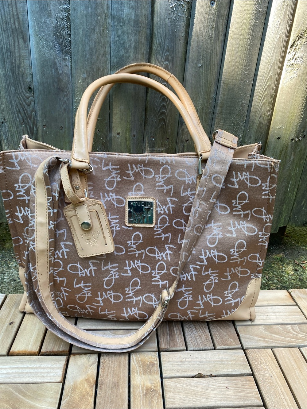 Diane Furstenburg Brown travel laptop Bag Tote detachable shoulder strap